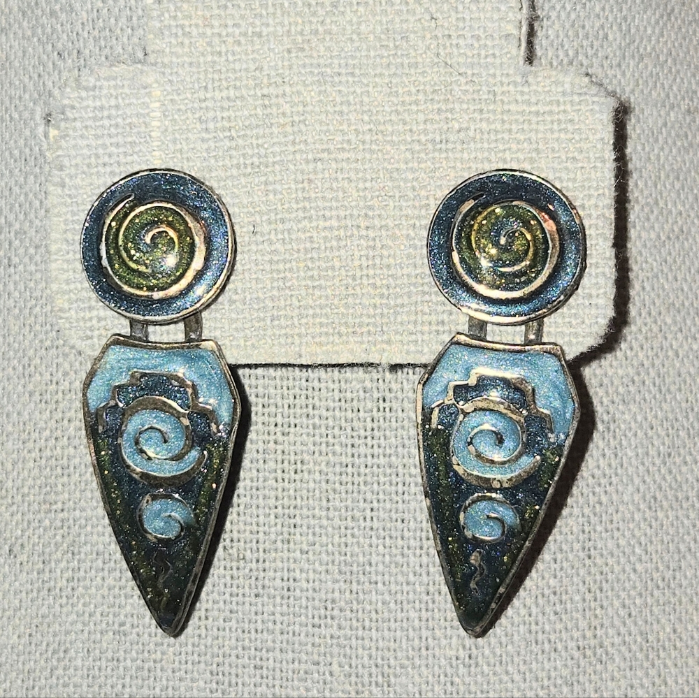 Newpro VTG Pewter & Blue Enamel Circle With Dangling Arrow Shapped Stud Earrings